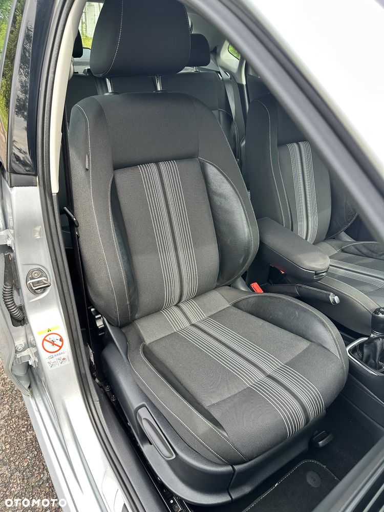 Volkswagen Polo - 28