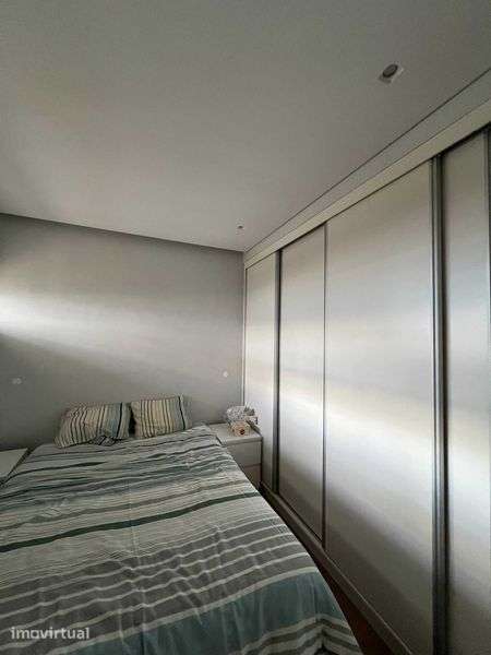 Arrendamento de apartamento com varanda e AC na Praia de Carcavelos - Grande imagem: 2/6