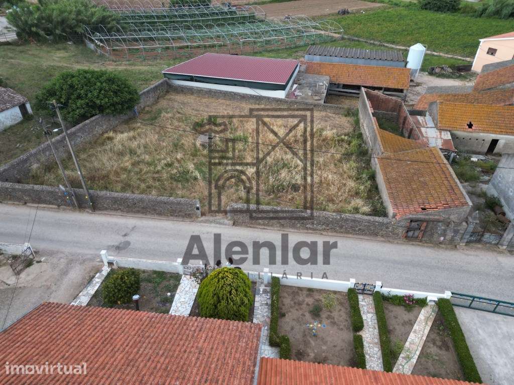 Prédio Misto com 800 m2 de terreno - Bispeira, Sobral de Monte Agraço - Grande imagem: 5/19