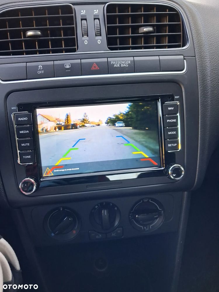 Volkswagen Polo 1.2 Team - 12