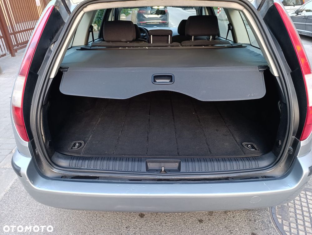 Ford Mondeo 2.0 TDCI Ghia - 11