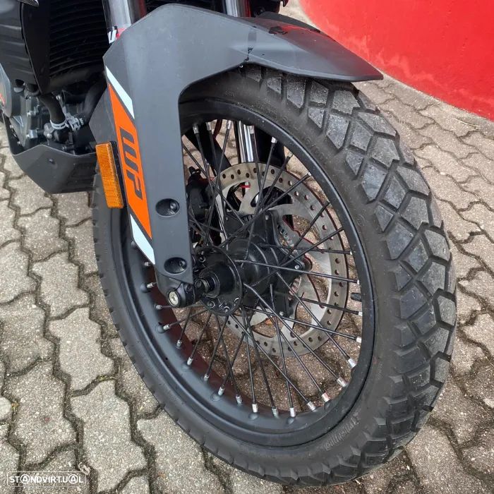 KTM Adventure 390 - 4