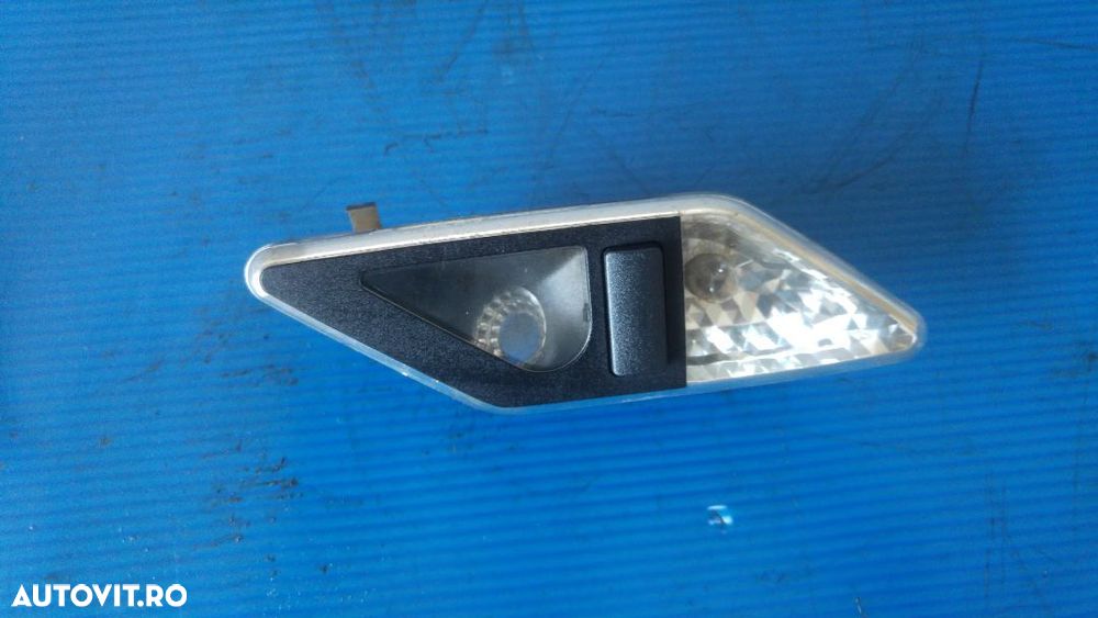 bec lumina interior stanga bmw seria 3 e46 8375585 - 1