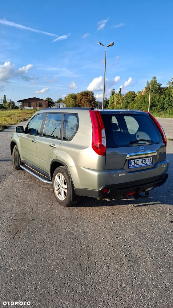 Nissan X-Trail 2.0 dCi 4x4 DPF SE - 5