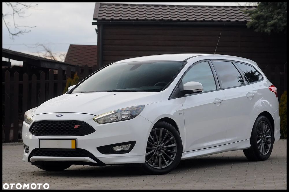 Ford Focus - 4