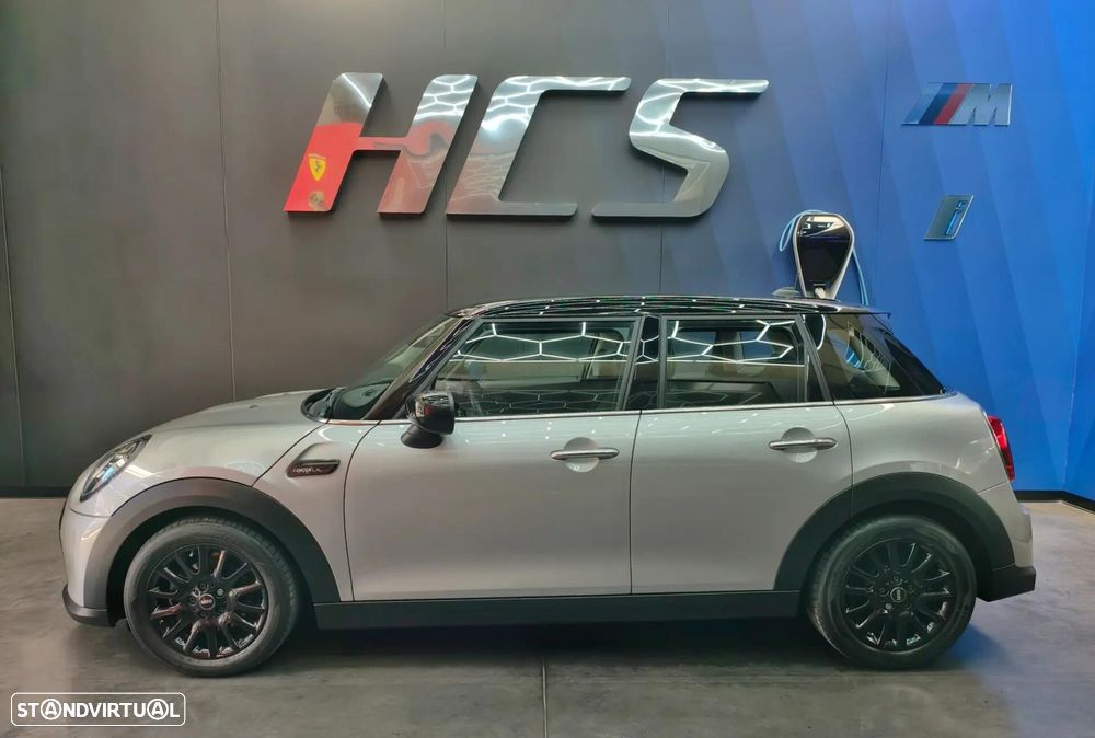 MINI 5 Portas Cooper Camden Edition Auto - 22
