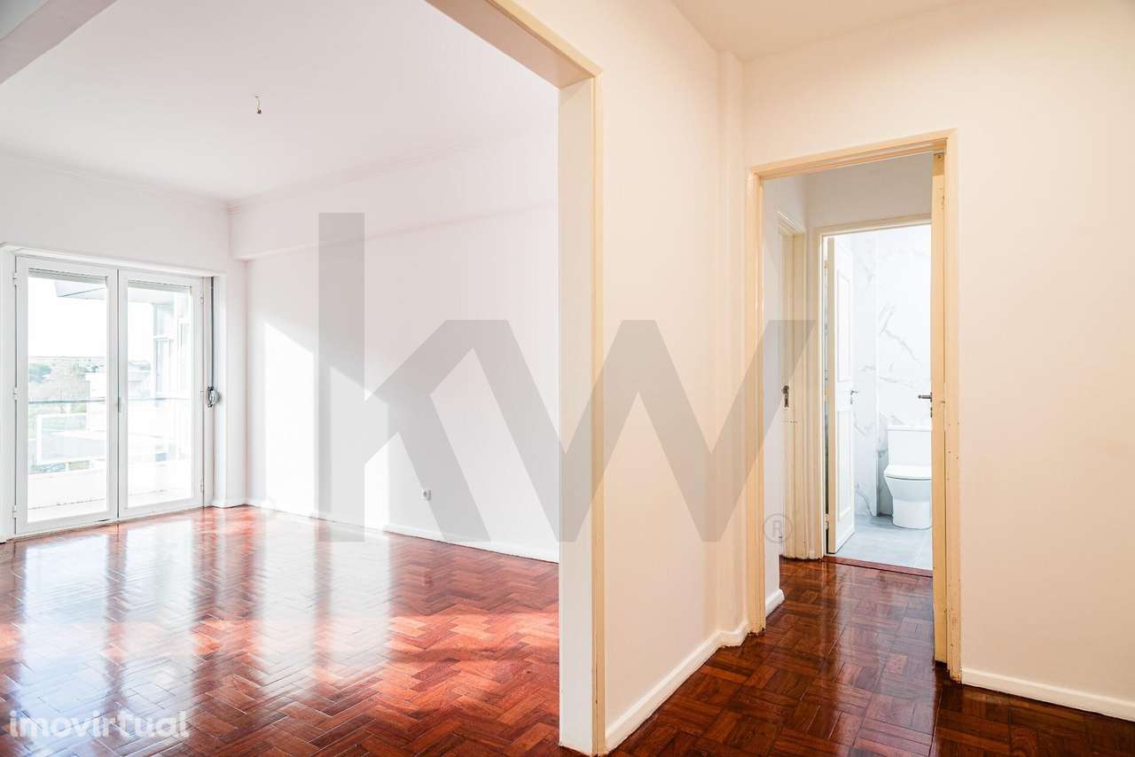 T3 remodelado e equipado no Restelo para arrendar e ser feliz! - Grande imagem: 5/25