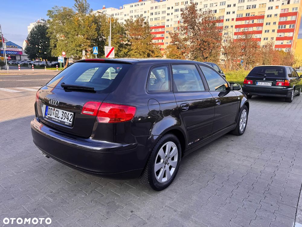 Audi A3 Sportback 1.9 TDI DPF Attraction - 2