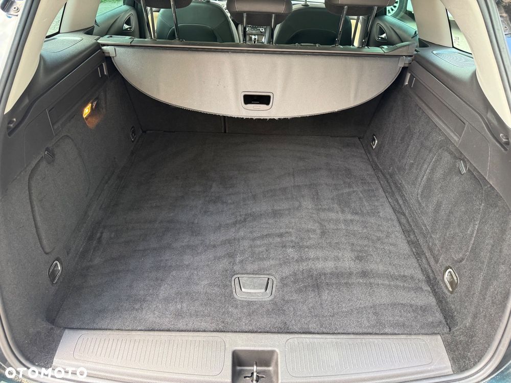Opel Astra - 16