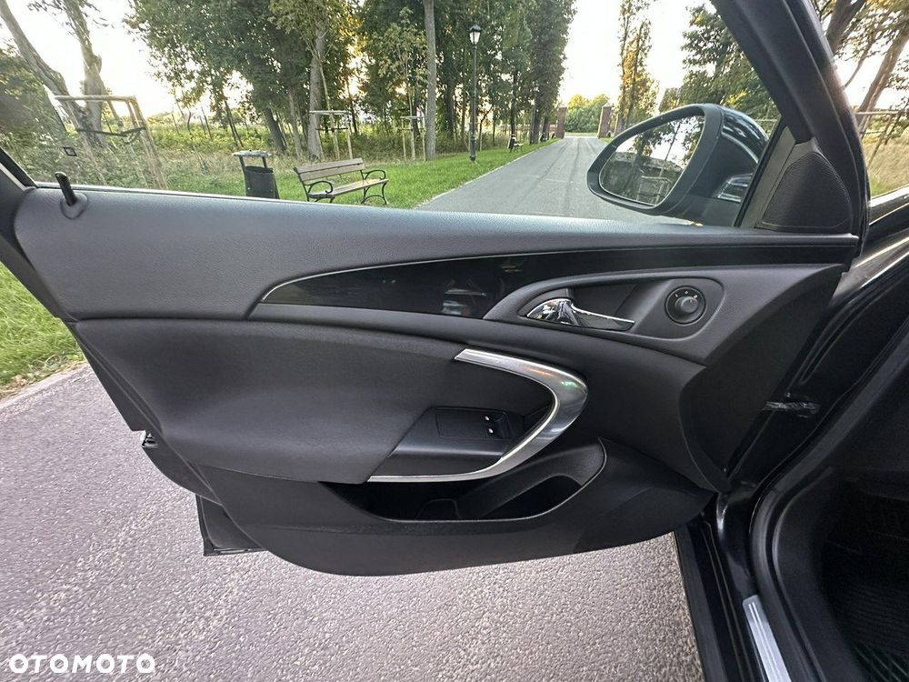 Opel Insignia - 18