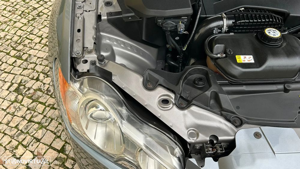 Jaguar XF 2.7 D V6 Premium Luxury - 39