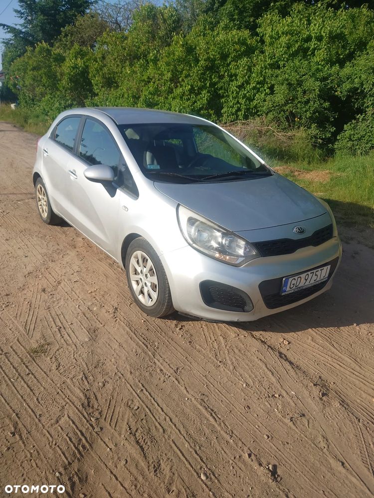 Kia Rio 1.4 crdi M - 1