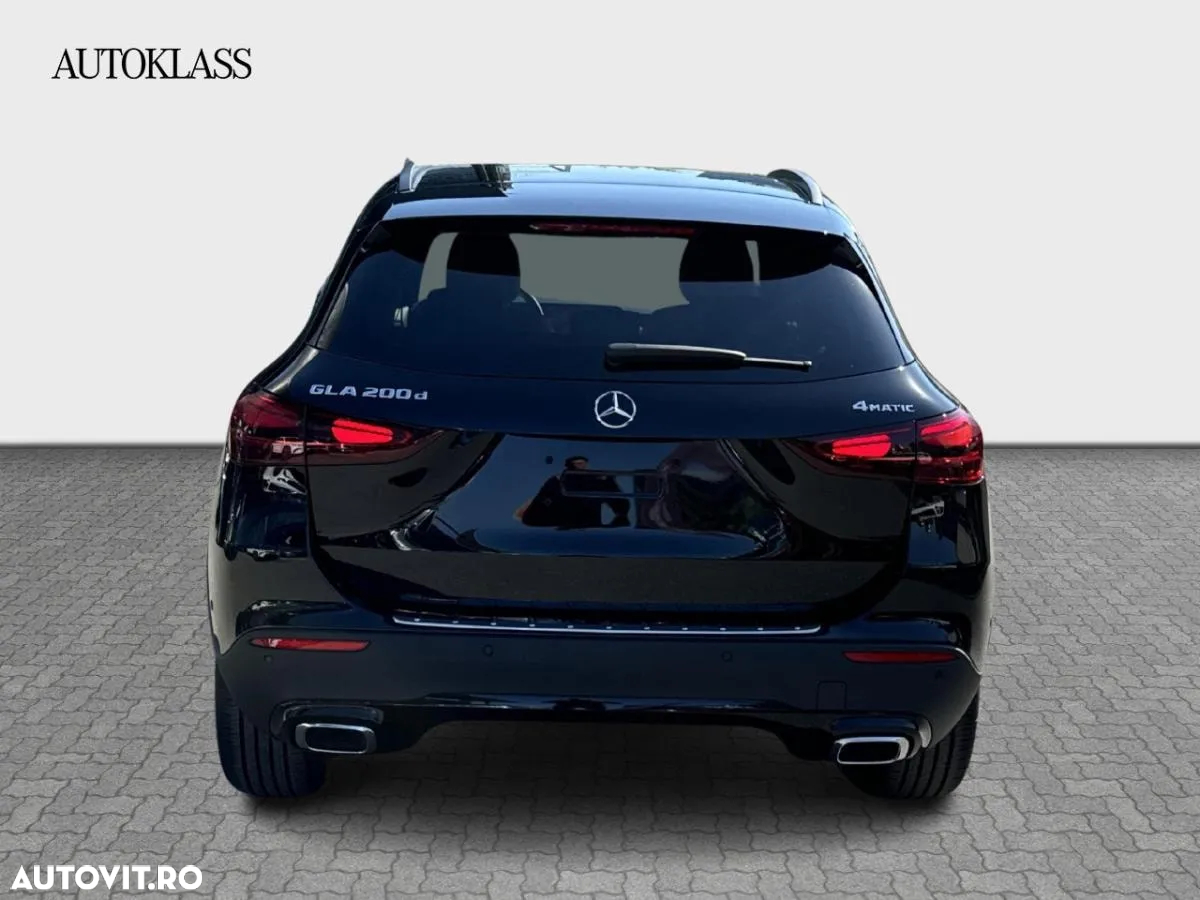 Mercedes-Benz GLA 200 d 4MATIC Aut. - 8