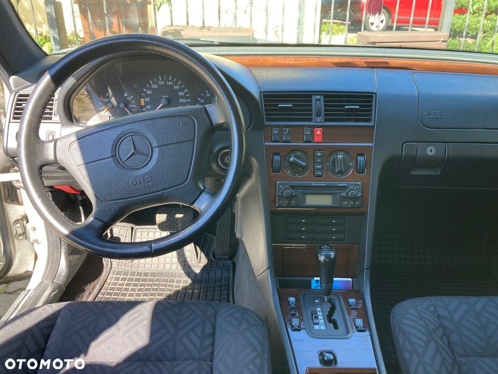 Mercedes-Benz Klasa C - 6