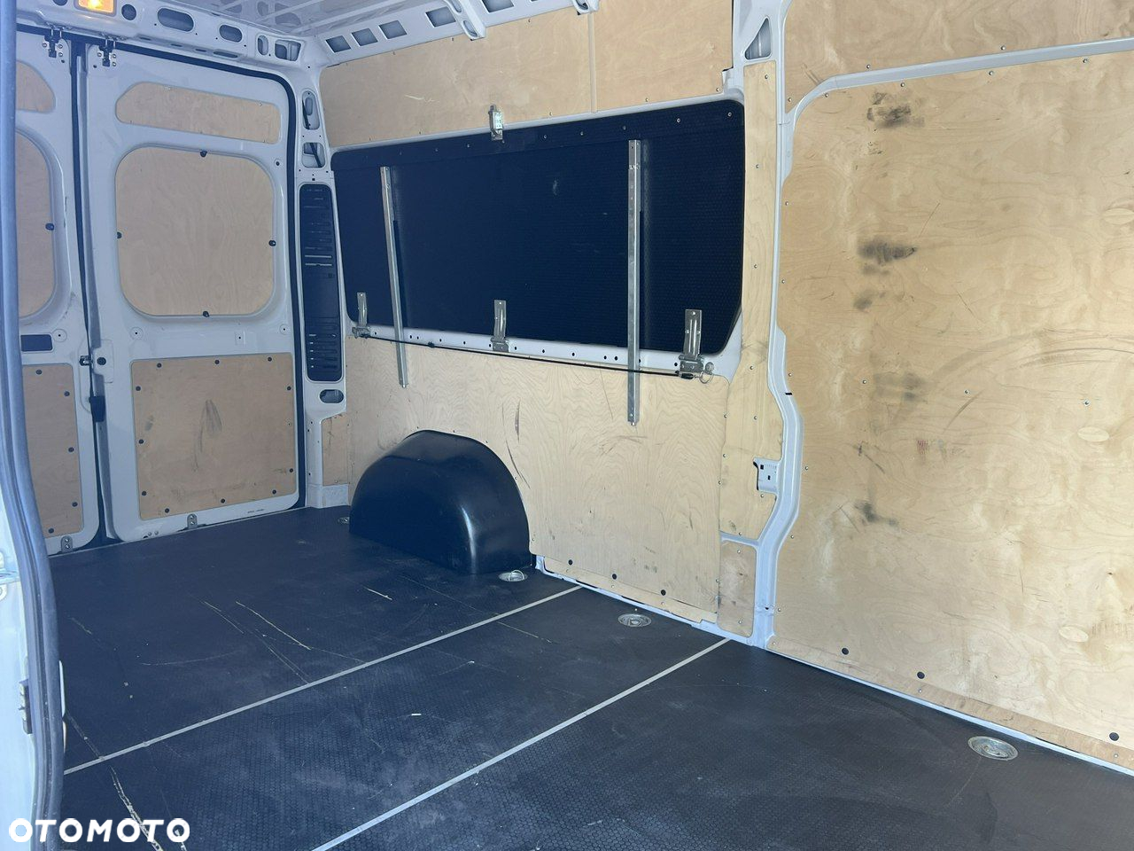 Opel Movano - 25