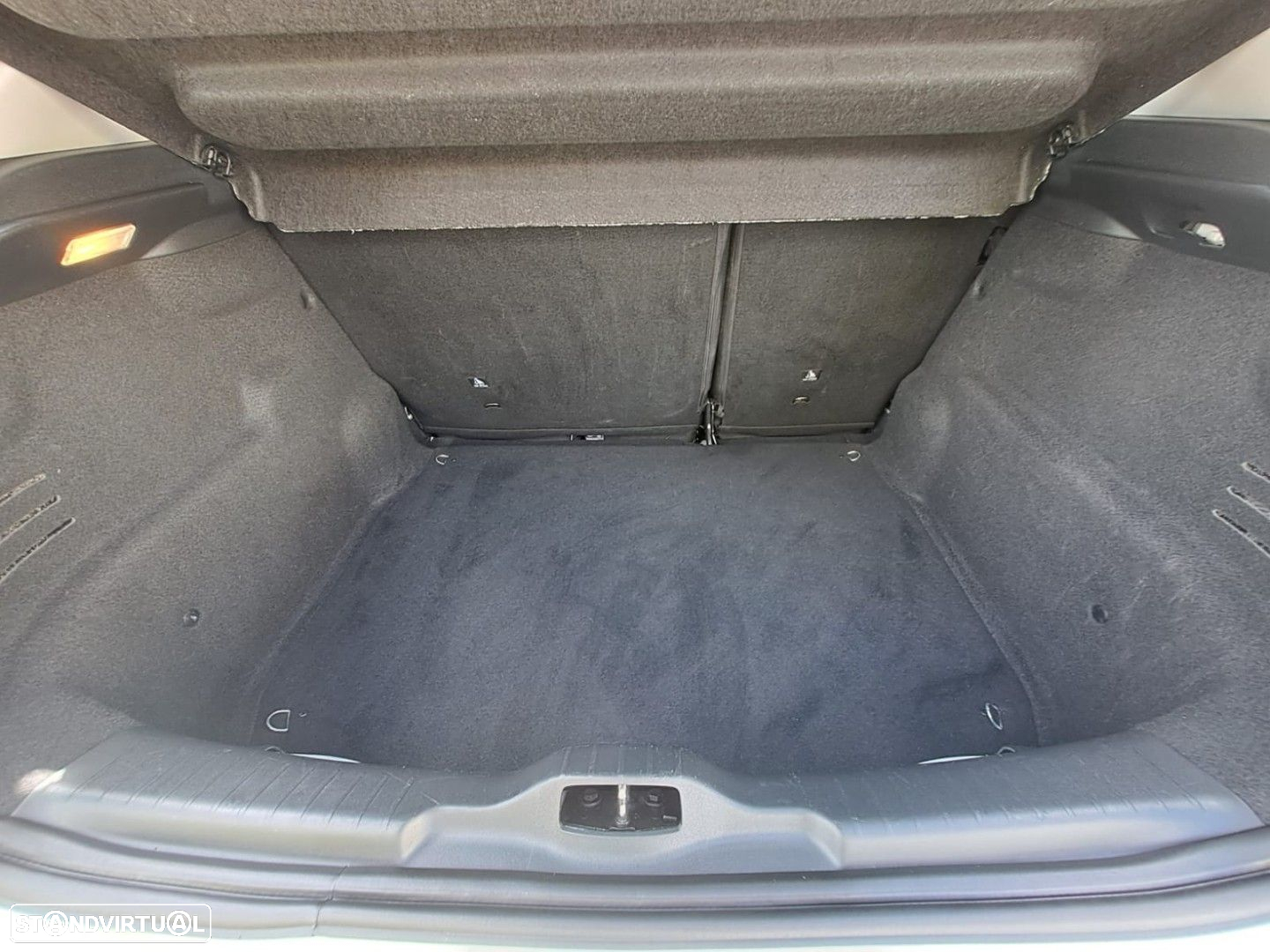 Citroën C4 Cactus 1.2 PureTech C-Series - 16