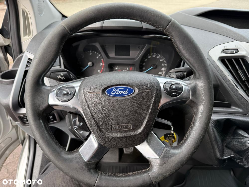 Ford Transit Custom - 9