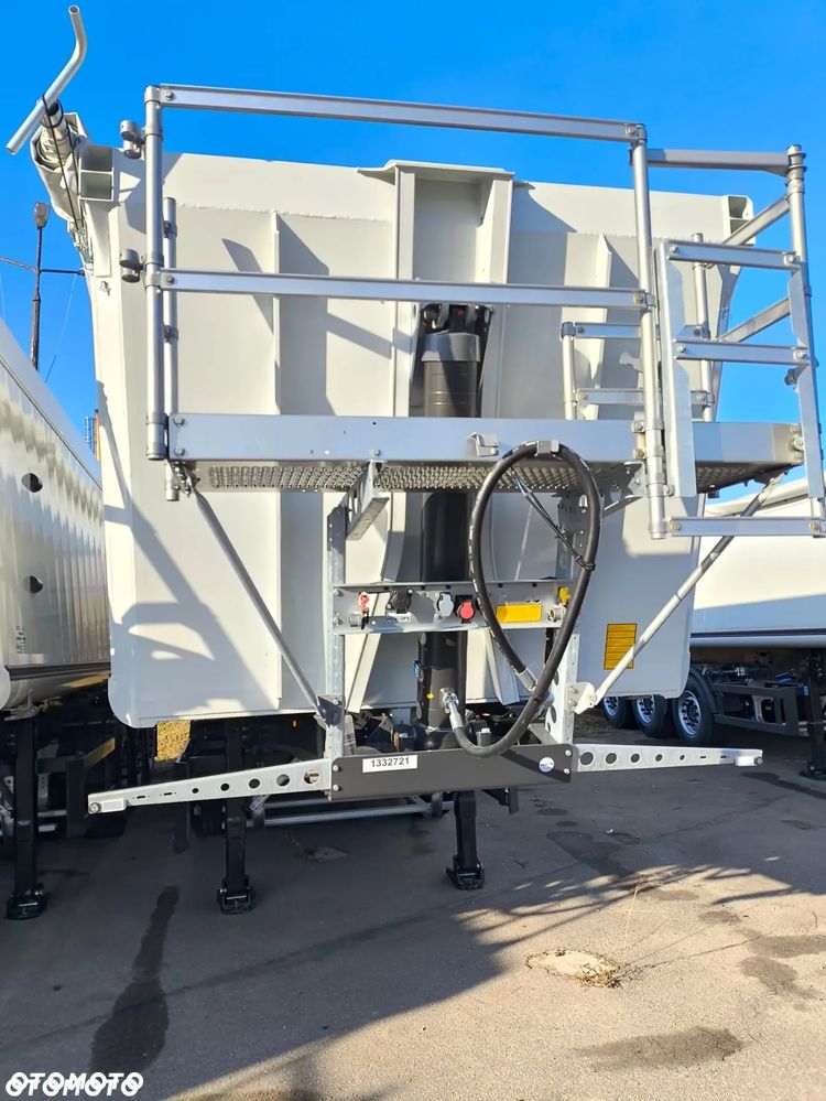Schmitz Cargobull 40.2m3 - 5
