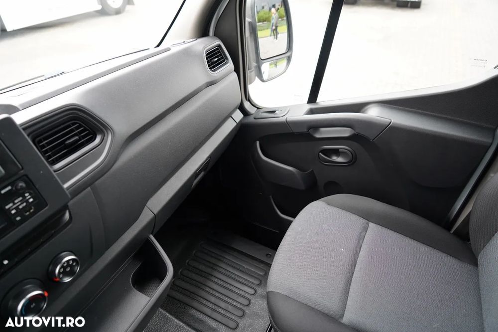 Renault MASTER / FRIGIDER / THERMO KING V-300 / MULTI-TEMPERATURĂ / PERDĂ DE AER / PERDĂ DESPARTĂ - 32