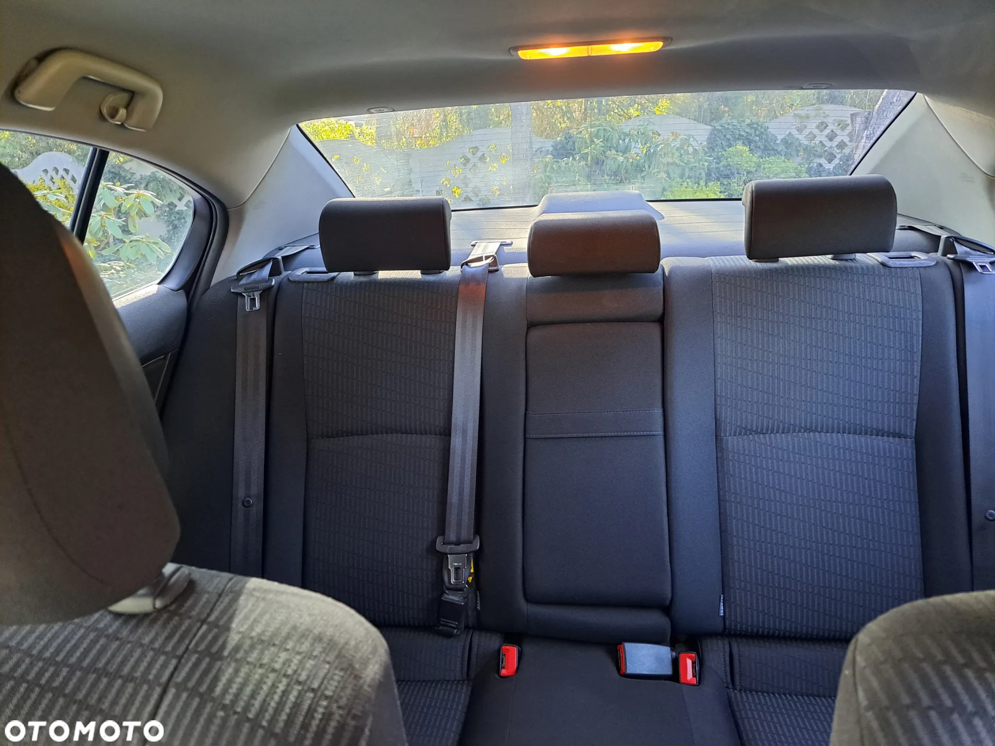 Toyota Avensis - 7