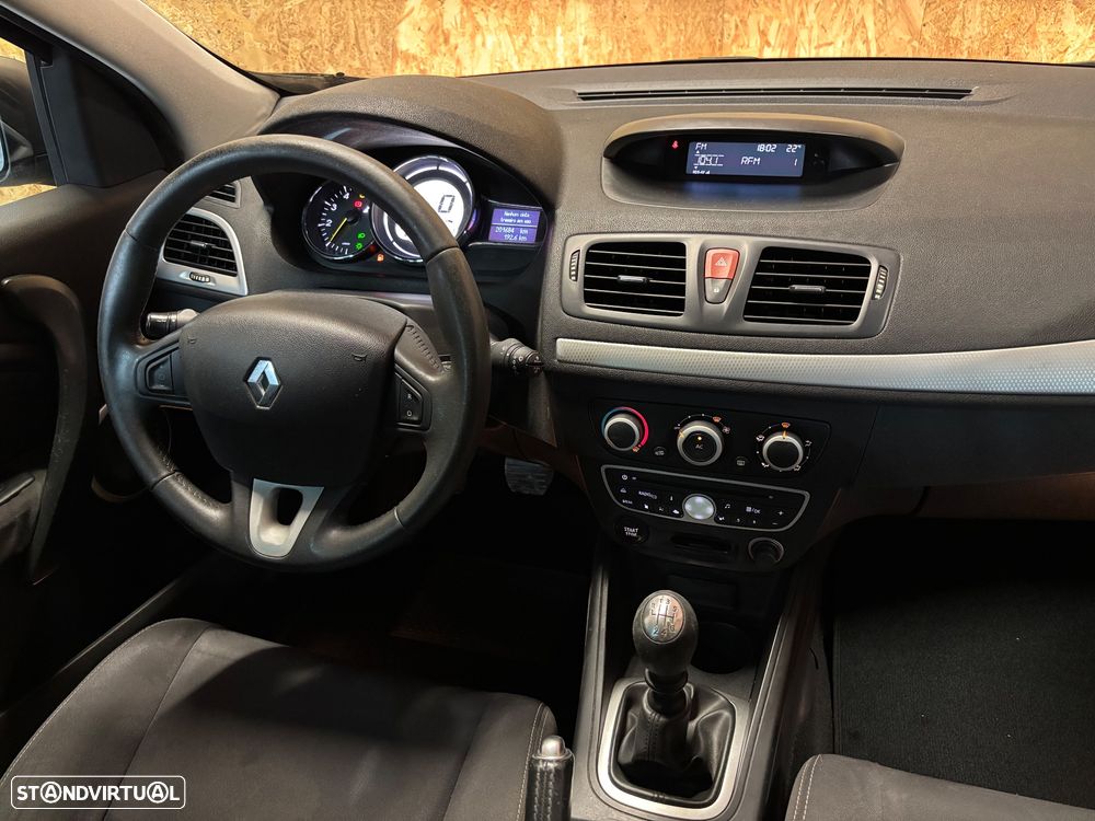 Renault Mégane Sport Tourer 1.5 dCi Dynamique - 13