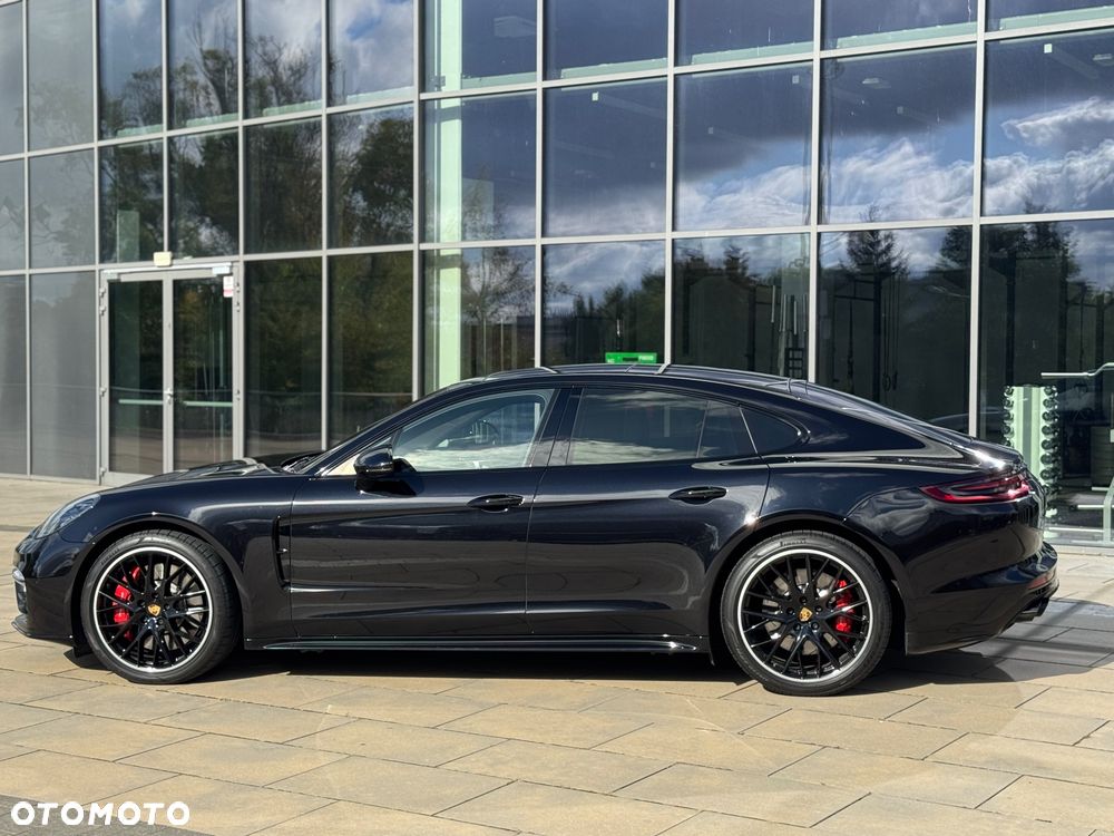 Porsche Panamera Turbo - 6