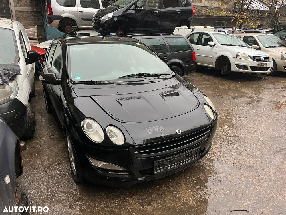 Dezmembrez Smart ForFour negru benzina 1,1 1,3 1,5 2006 - 5