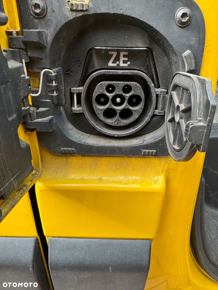 Renault e-Master - 15