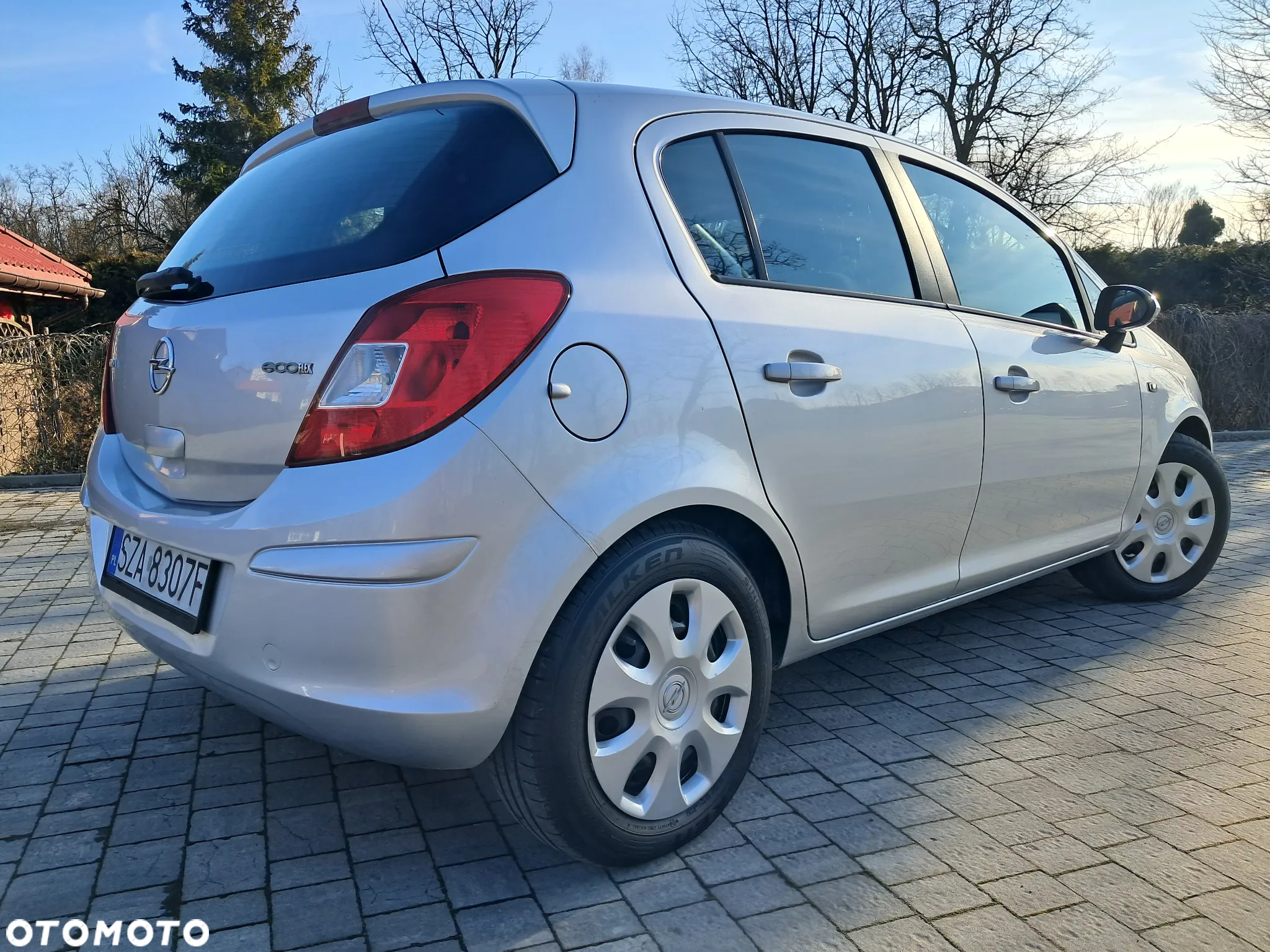 Opel Corsa 1.2 16V (ecoFLEX) Edition - 4