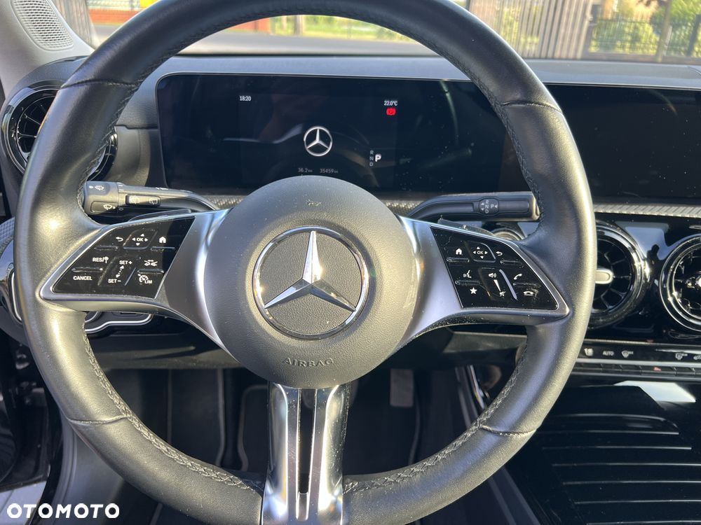 Mercedes-Benz Klasa A 180 7G-DCT Advanced Progressive - 11