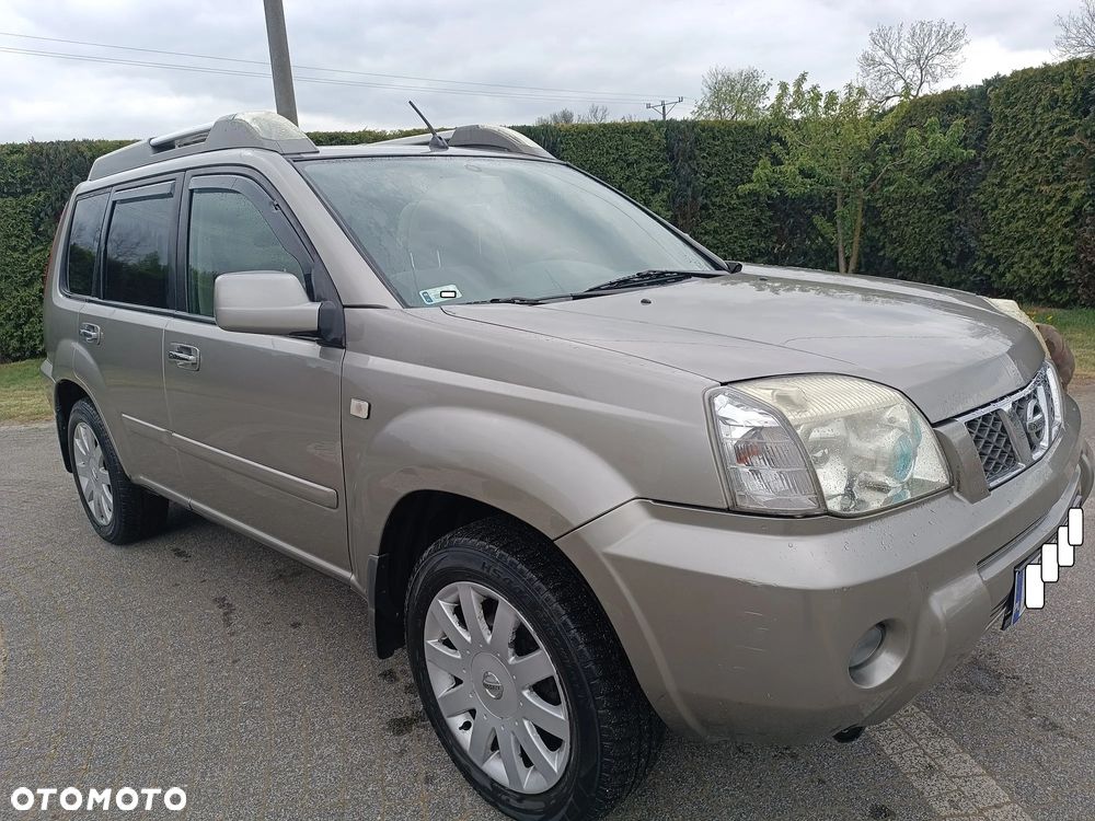 Nissan X-Trail 2.0 Sport + - 1