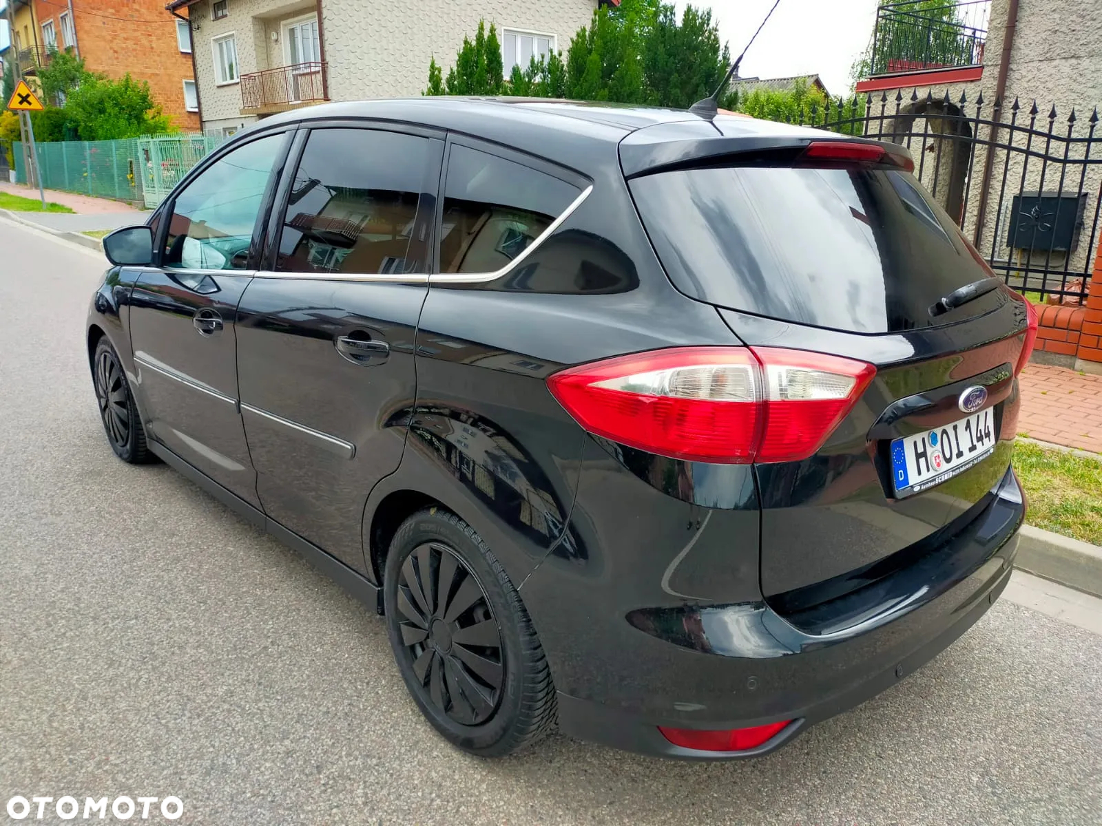 Ford C-MAX 1.6 EcoBoost Start-Stop-System Champions Edition - 12