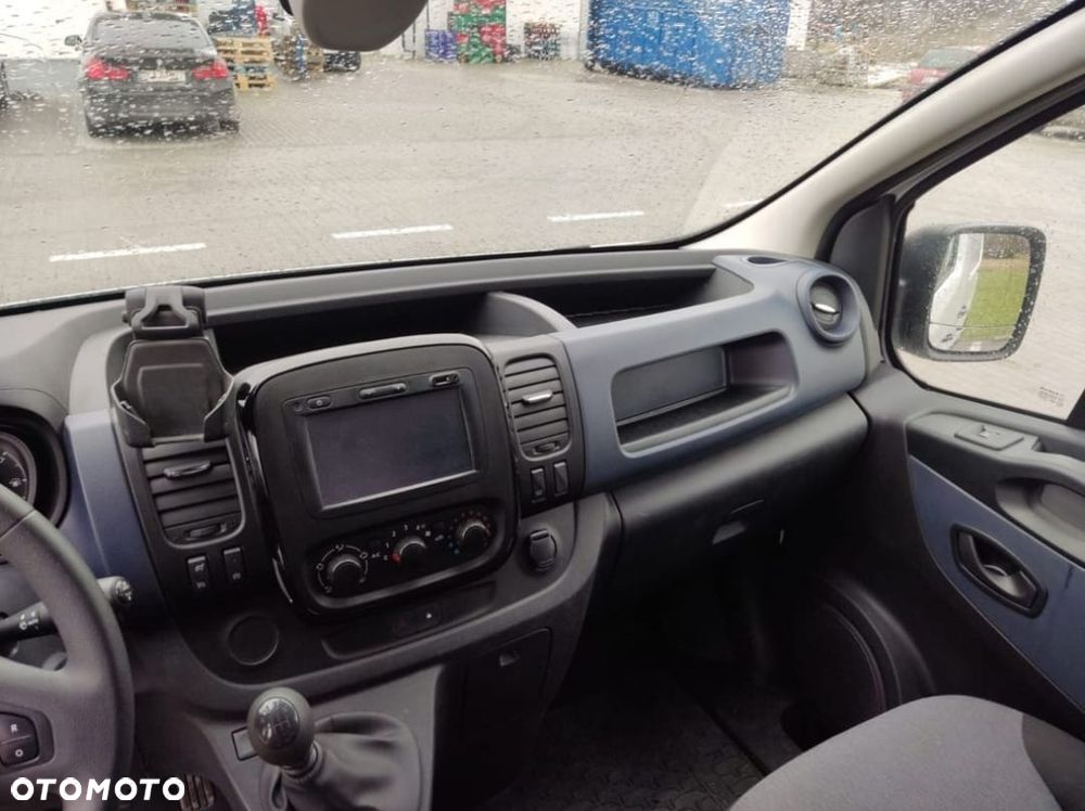 Opel VIVARO - 24