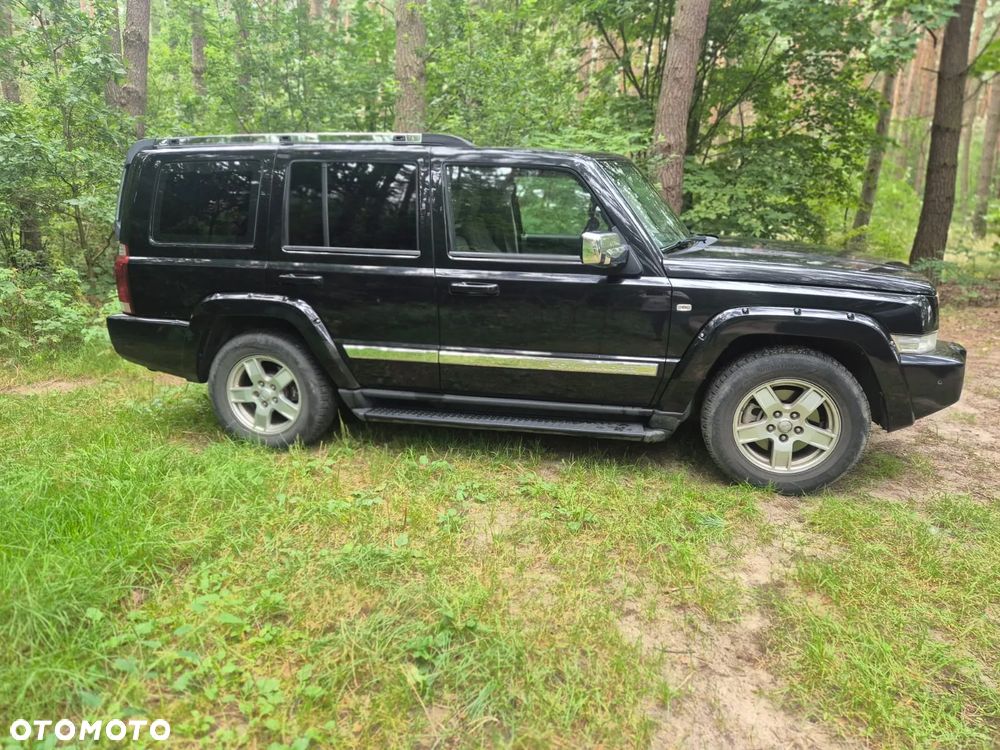 Jeep Commander 3.0 CRD DPF Automatik Limited - 32