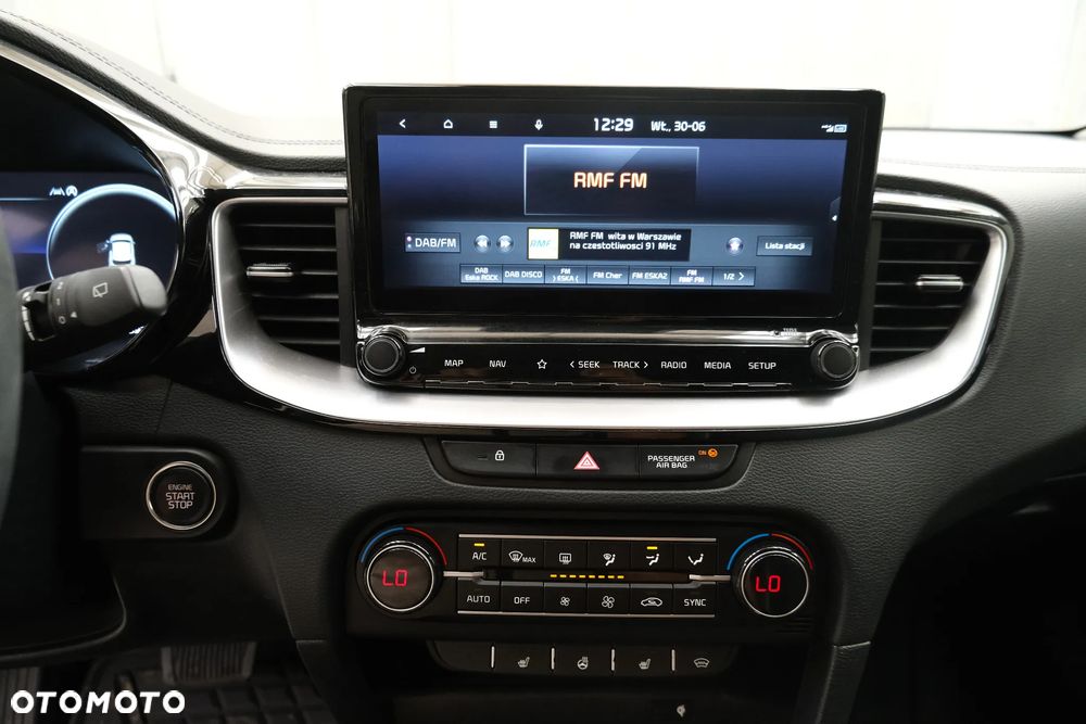Kia XCeed 1.5 T-GDI Business Line DCT - 8