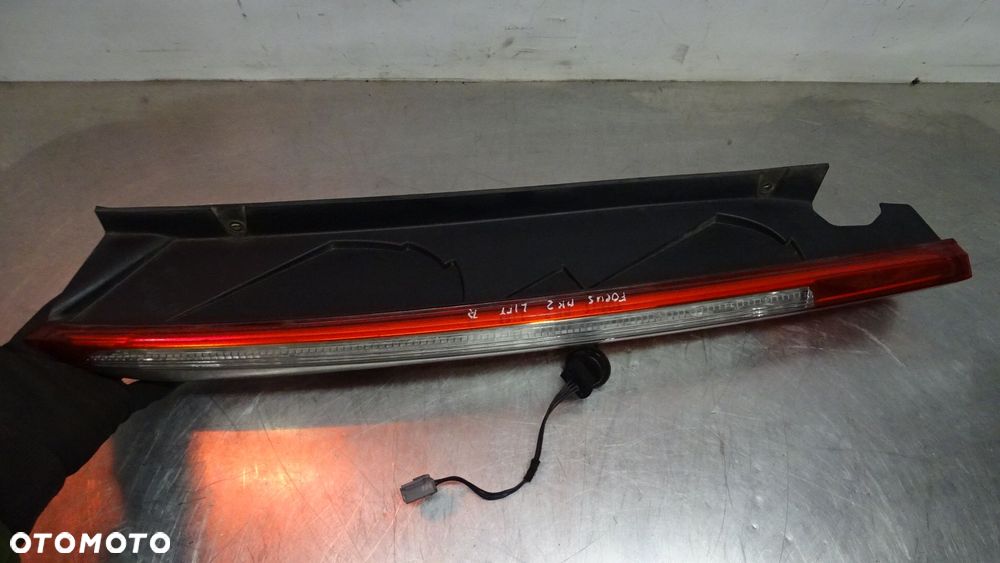 LAMPA PRAWA TYLNA FORD FOCUS MK2 LIFT 1.8 8M51-13404-A - 2