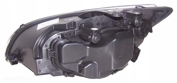 FORD FOCUS MK2 LAMPA PRZÓD REFLEKTOR PRAWY NOWY - 2