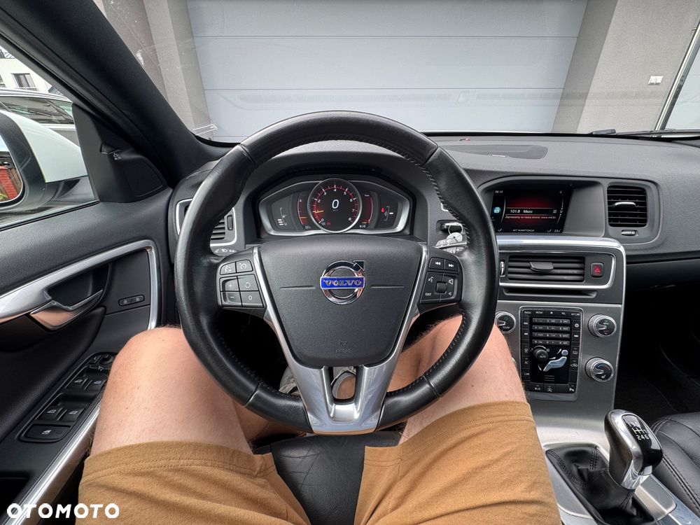 Volvo V60 T4 Drive-E Summum - 11