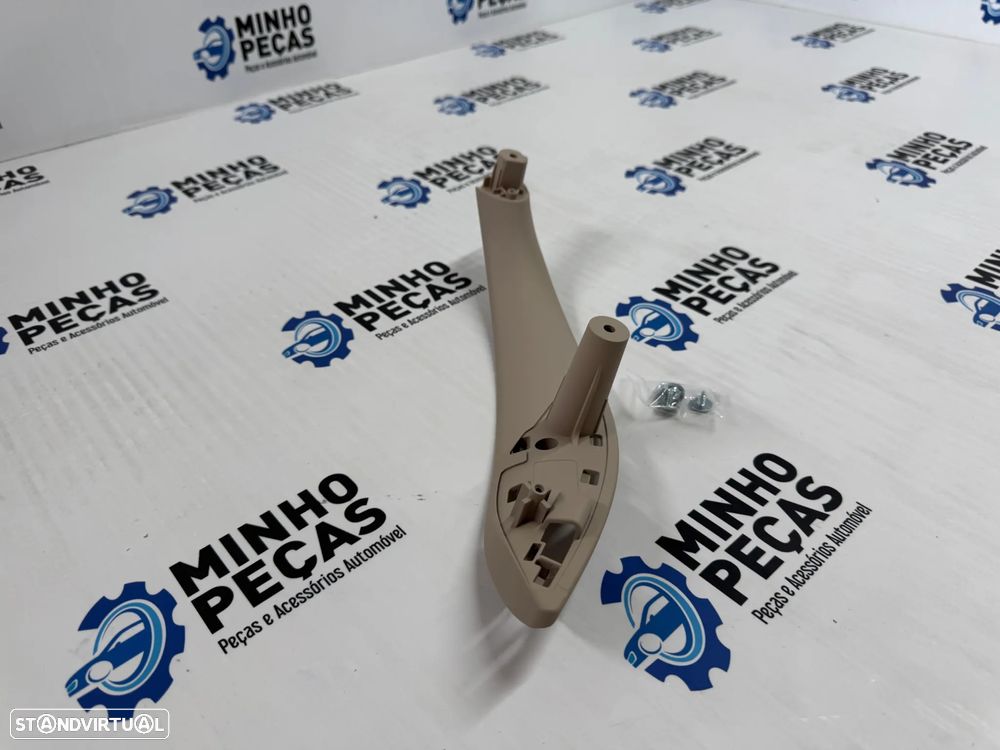 Puxador Traseiro Direito BMW Série 3 (F30 F31) Oyster - 2