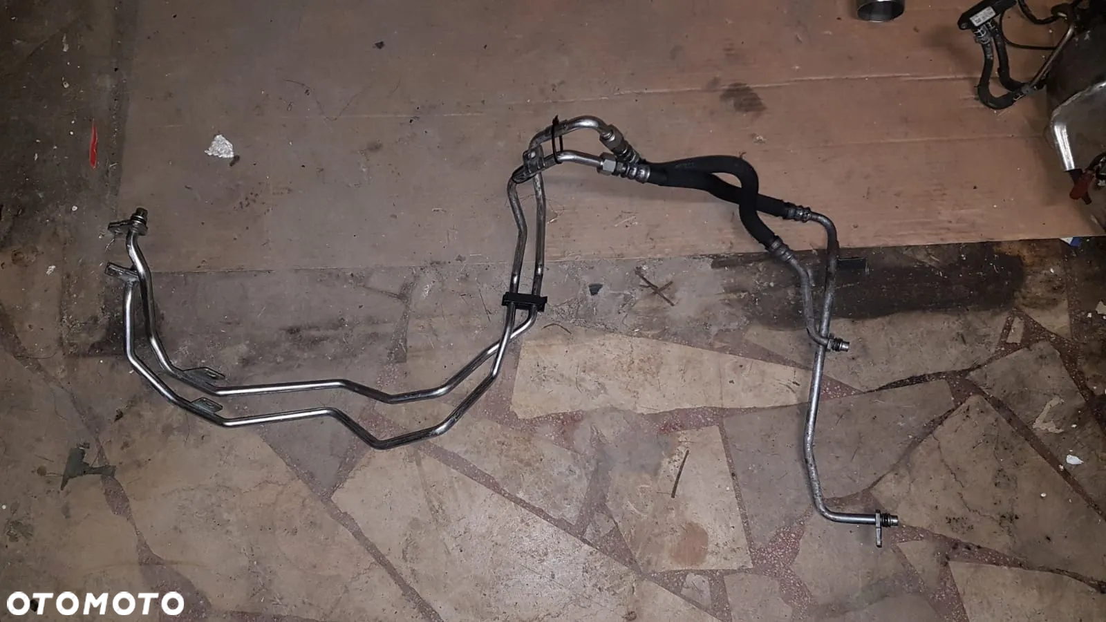 PRZEWODY OLEJOWE SKRZYNI S-TRONIC A5 A4 B8 - 6