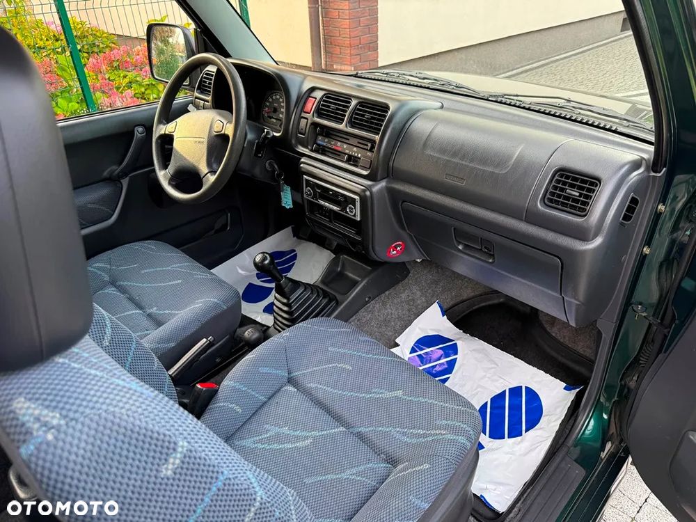 Suzuki Jimny 1.3 - 6