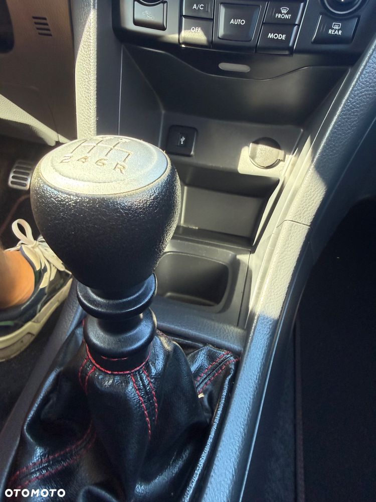 Suzuki Swift - 22