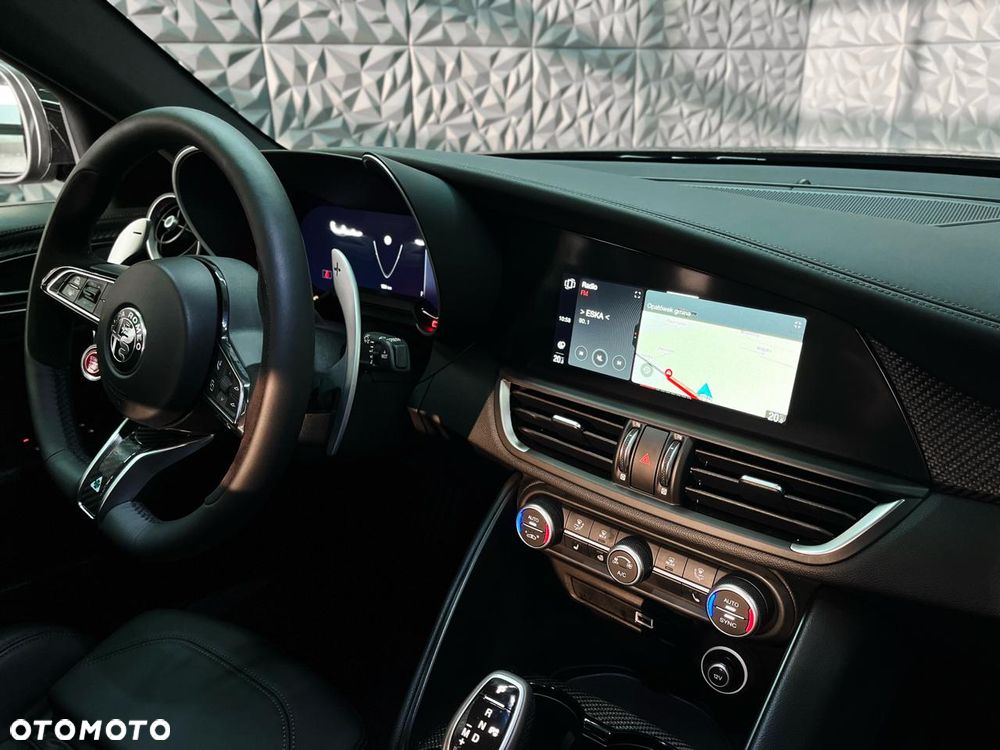 Alfa Romeo Giulia - 11
