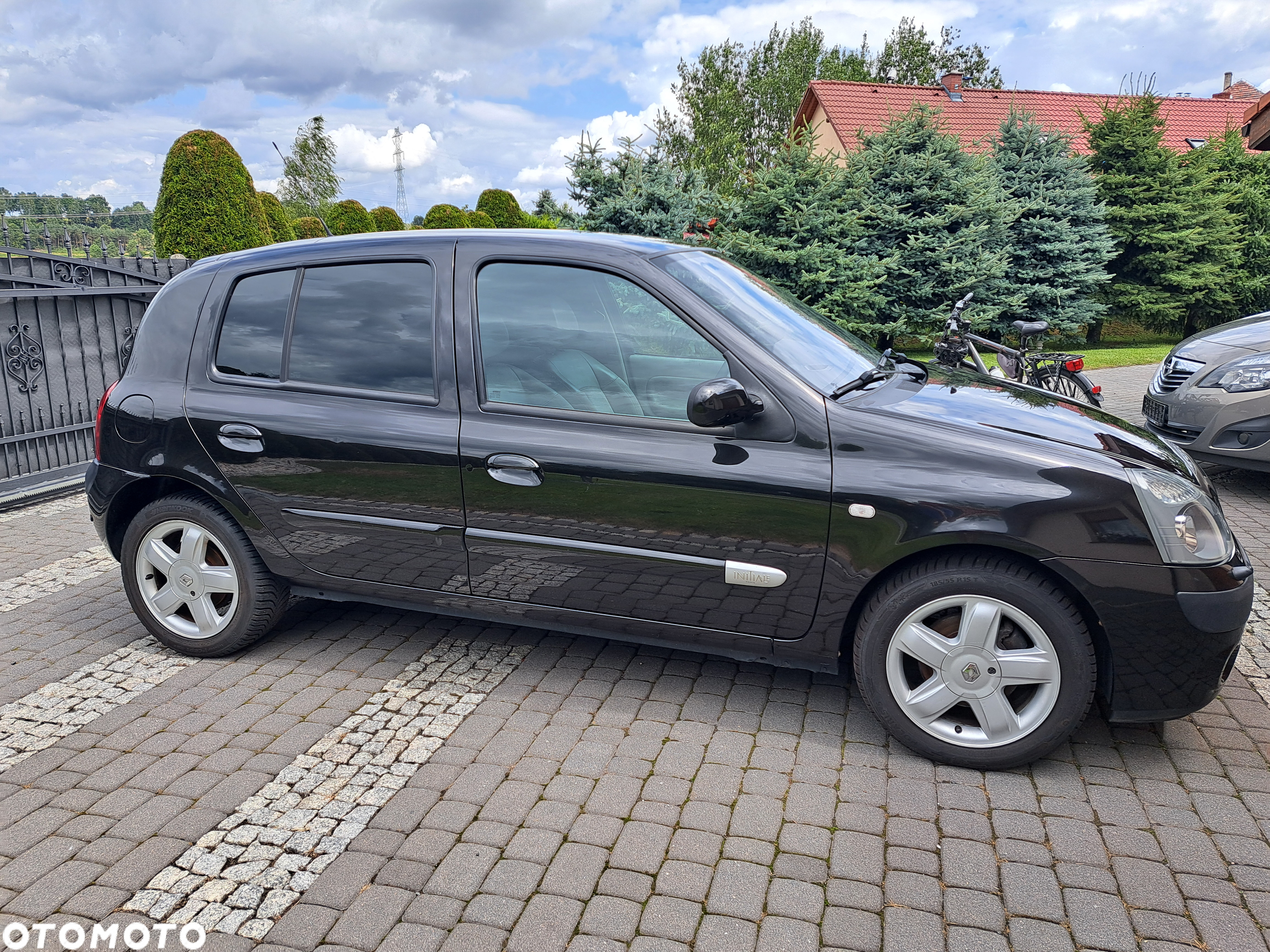 Renault Clio 1.6 16V Initiale - 4