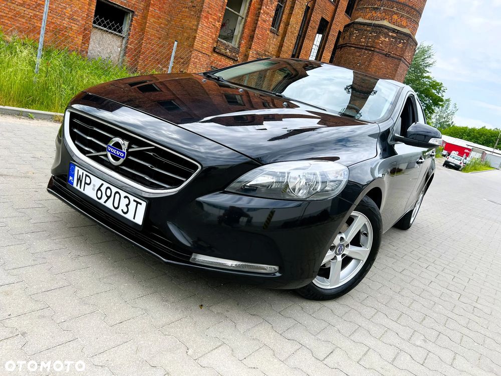 Volvo V40 D2 - 2