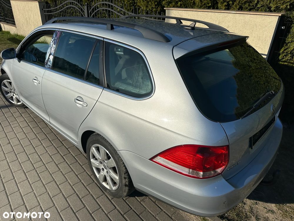Volkswagen Golf 1.9 TDI DPF Comfortline - 12
