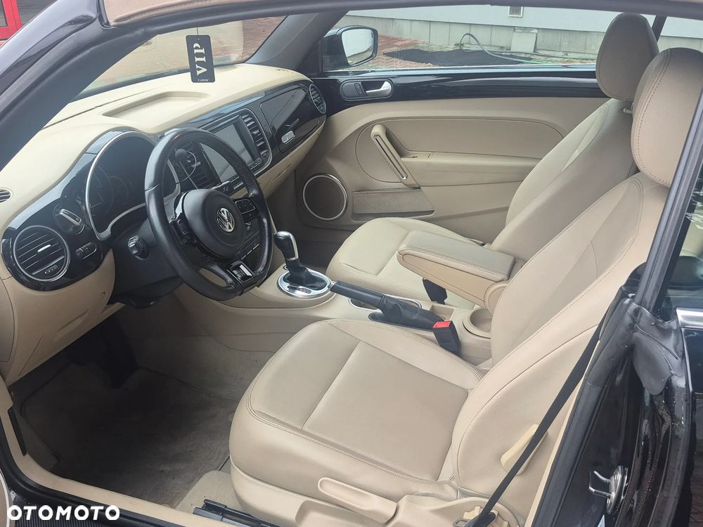 Volkswagen Beetle - 22