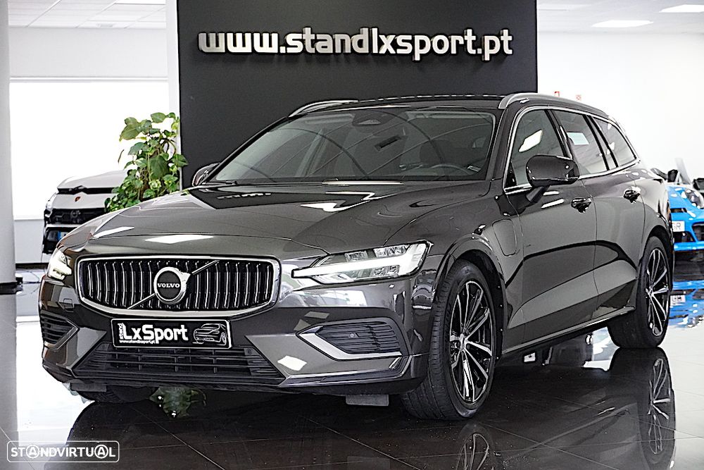 Volvo V60 2.0 T6 AWD TE Essential - 2