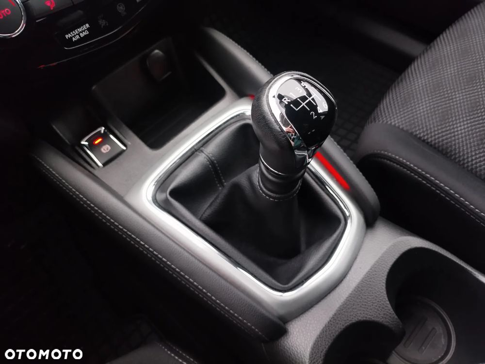 Nissan Qashqai 1.6 DIG-T N-Connecta - 13