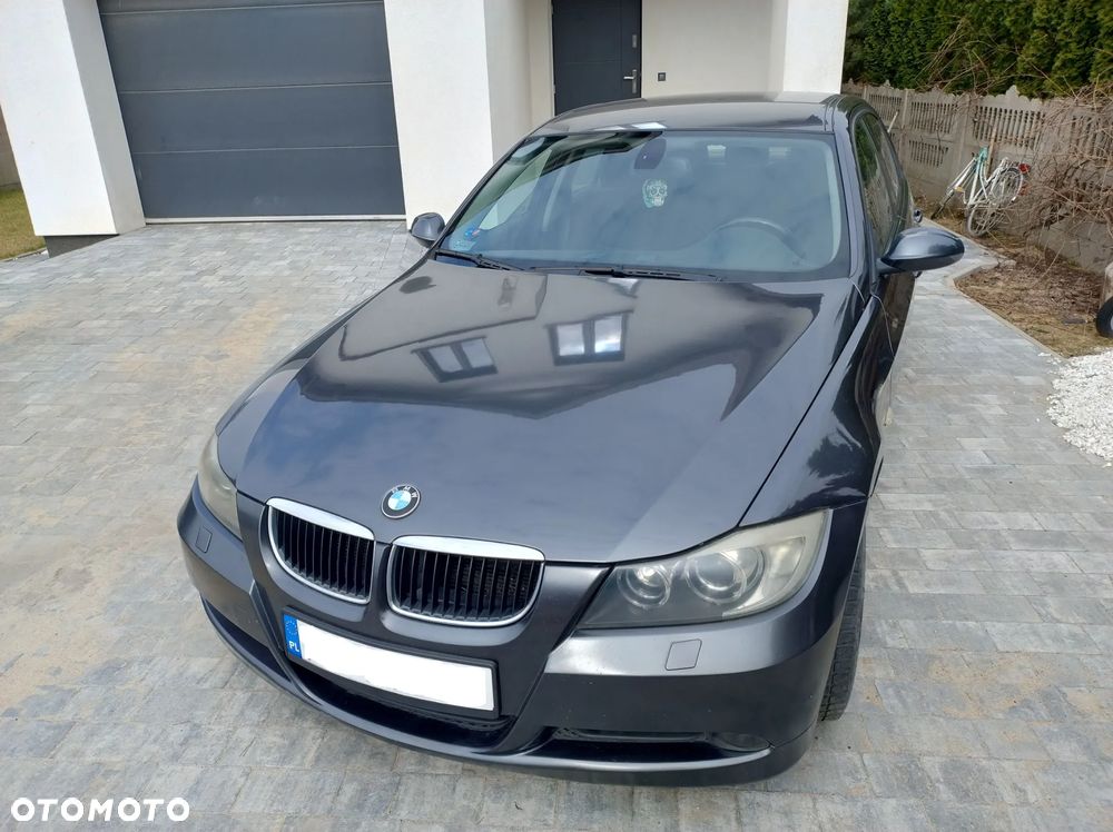BMW Seria 3 - 1